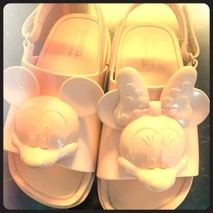 Mini melissa mickey/minnie shoes